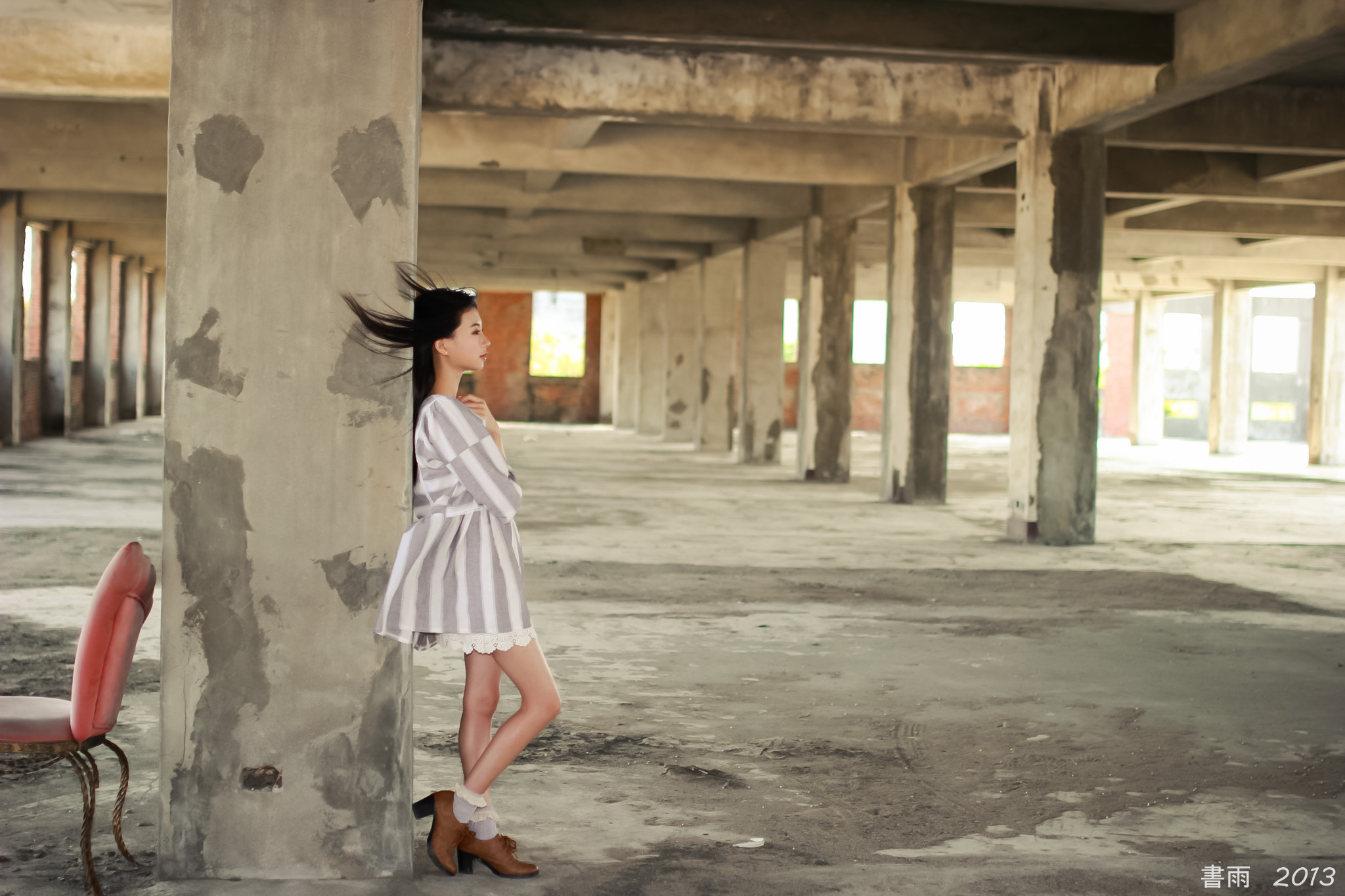 [Beautyleg番外篇]2013-10-12 可艾彰滨废墟外拍